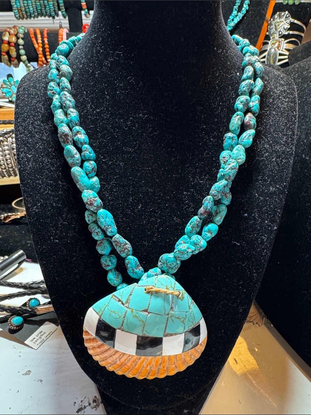 Vintage Turquoise Bead Shell Pendant Necklace - Women Jewelry